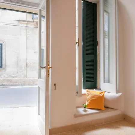 Blue Loft - Old Town Apartment Sit Lecce Esterno foto
