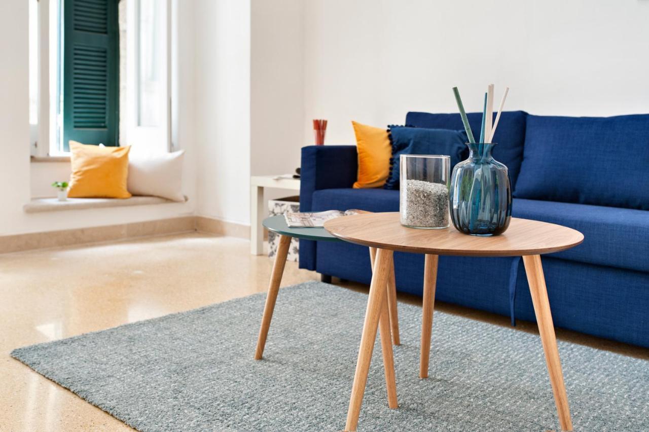 Blue Loft - Old Town Sit *